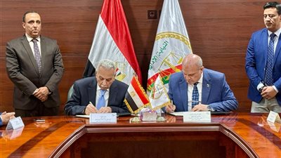 النيابة الإدارية والمحكمة العربية للتحكيم يوقعان مذكرة تفاهم لتعزيز التعاون