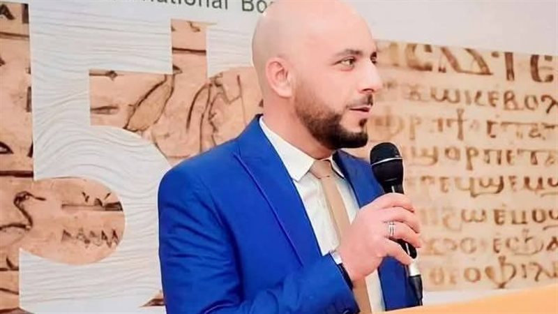 الشاعر محمد أبو العزايم