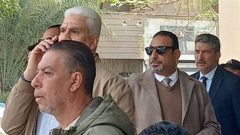 جنازة والدة طارق