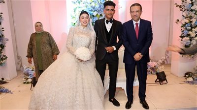 في لفتة إنسانية محافظ المنوفية يشهد حفل زفاف عروسين أيتام ويهديهم دعما ماليا