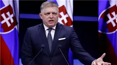 رئيس وزراء سلوفاكيا يطالب رفع العقوبات الأوروبية عن الغاز الروسي 