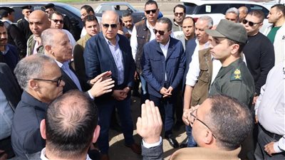 محافظ المنوفية ووزير الري يتفقدان أعمال إنشاء سحارة أبنهس الجديدة 