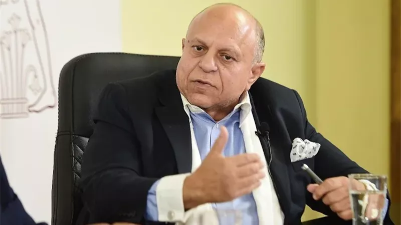 الدكتور هاني محمود