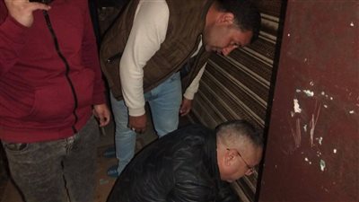 غلق وتشميع كافتيريا مخالفة بمدخل مدينة كفر الدوار لإدارتها بدون ترخيص