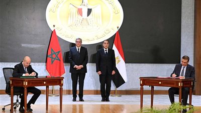 رئيسا حكومة مصر والمغرب يشهدان توقيع عددٍ من الوثائق لدعم العلاقات الثنائية