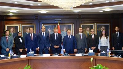 تعاون مشترك بين البنك المركزي والمجلس الأعلى للإعلام لحماية البيانات المصرفية