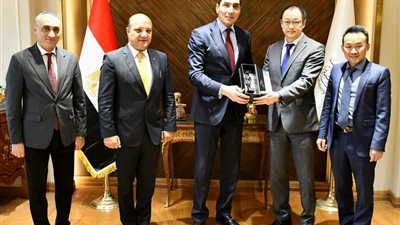 بقيادة جوهر نبيل.. تعاون مصري صيني  في المعدات الرياضية