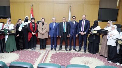 رحلة عمرة لكل أم مثالية.. تكريم استثنائي في بني سويف