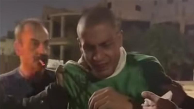 اللص 