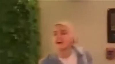 بسبب جلسة حمام مغربى..مالكة مركز تجميل تصفع عميلة بالقلم بالمنصورة 