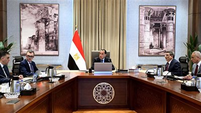 رئيس الوزراء يتابع الموقف المالي للهيئة المصرية للشراء الموحد 