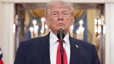 رغم ارتفاع عدد المطالبين.. لماذا فشل الكونجرس في عزل ترامب؟