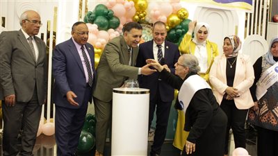 محافظ القليوبية يكرم 120 أما مثالية في احتفالية «نهر الخير.. أمي»