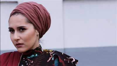 هل كشف جزء من الشعر والرقبة يعد حجابا شرعيا؟.. أمين الفتوى يجيب