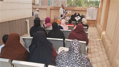 الكشف والعلاج مجانا لـ1838 مواطنا ضمن قافلة طبية بميت غمر