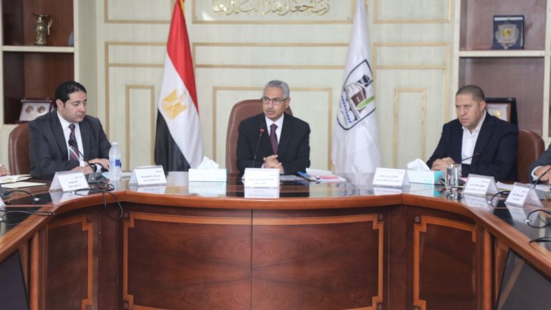 محافظ بنى سويف ونائب