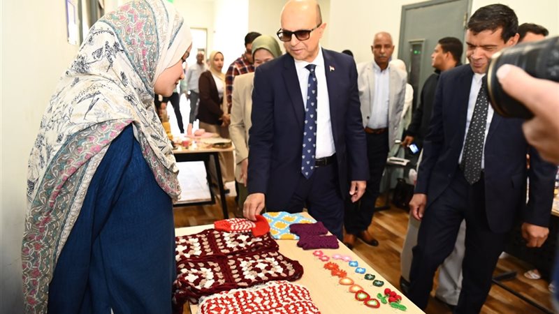 صورة من الافتتاح