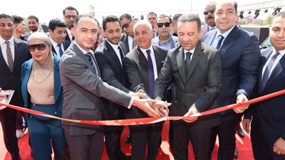محافظ المنوفيةيفتح أولى المشروعات الاستثمارية بالمنطقة اللوجستية التجارية بطوخ