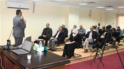 عميد إعلام الأزهر يؤكد أهمية الضمير المهني في مواجهة تحديات الإعلام الرقمي