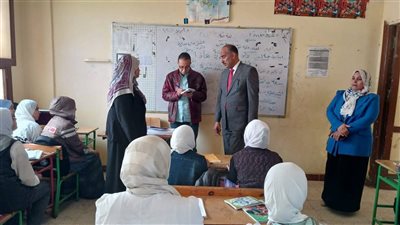 وكيل تعليم بنى سويف يشيد بأداء معلمة لغة عربية بمدرسة ادريجة بإدارة الواسطى