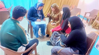 ورشة تقدير وتطوير الذات بنادي التثقيف بدمياط لتعزيز مهارات الشباب