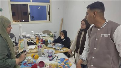 تنفيذ ورشة دروب الفن بمركز سليم الحي بالسويس لتنمية مهارات النحت والتشكيل