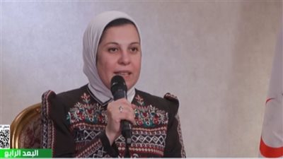 المدير التنفيذي للهلال الأحمر تكشف كواليس تكريمها من السيدة انتصار السيسي