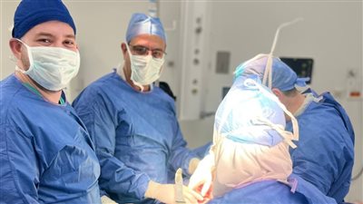تدخل جراحي عاجل ينقذ طفلة من فقدان المبيض في السويس
