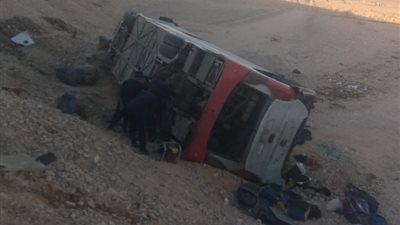 دون وفيات.. ارتفاع عدد مصابي حادث أتوبيس قنا إلى 42 شخصًا 