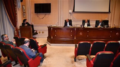 صحة الشيوخ توصي بإنشاء بنك وطني للجلد البشري وسجل إلكتروني للمتبرعين