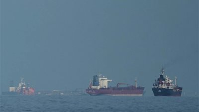 على خطى إيران.. إندونيسيا تدرس فرض رسوم عبور مضيق ملقا على السفن