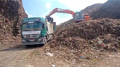 500 طن قمامة خارج الشوارع.. حملة مكثفة لرفع المخلفات وتمهيد الطرق بقرى طنطا