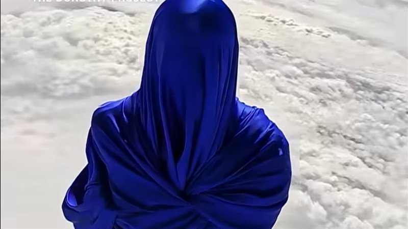الدمية 