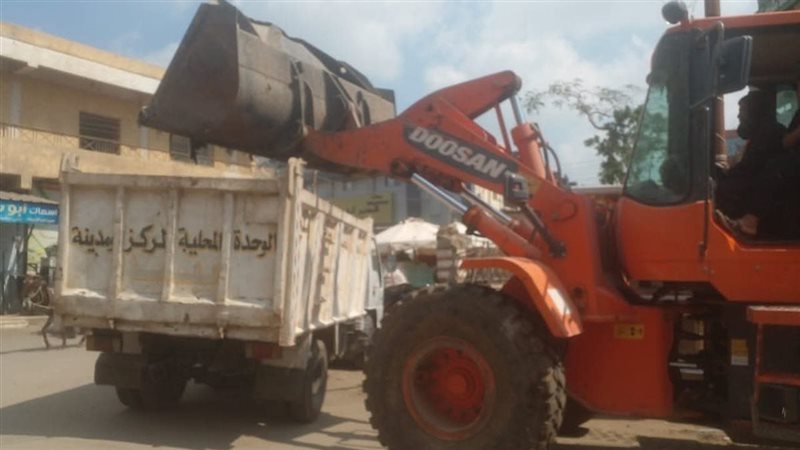 تكثيف أعمال النظافة