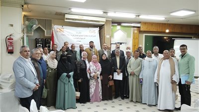 وكيل رى بنى سويف يلتقي مزارعين وممثلى جمعيات لبحث حلول لمشكلاتهم