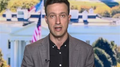 تصعيد في مضيق هرمز بعد اختراق مدمرة أميركية.. إيران تحذر وواشنطن تنفي