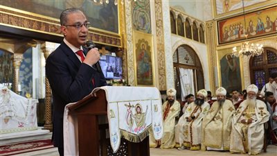  أحمد الأنصاري يزور مطرانية الجيزة للأقباط الأرثوذكس للتهنئة بعيد القيامة