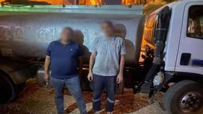 ضبط سيارة محملة بـ4 آلاف لتر سولار قبل بيعها بالسوق السوداء بأسوان