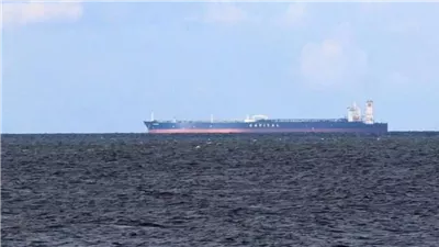 ناقلتا نفط تغيران مسارهما في مضيق هرمز بعد فشل المفاوضات الأمريكية الإيرانية