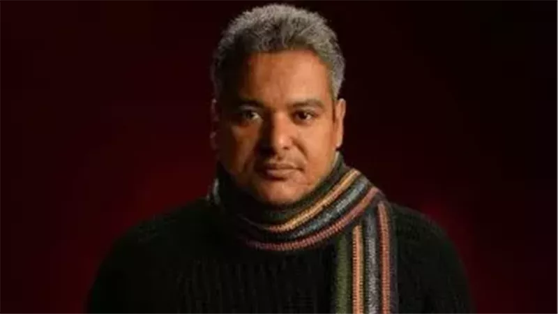 سامح فايز 