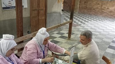 «الرعاية الصحية بالسويس» تكثف انتشار الفرق الطبية في عيد القيامة