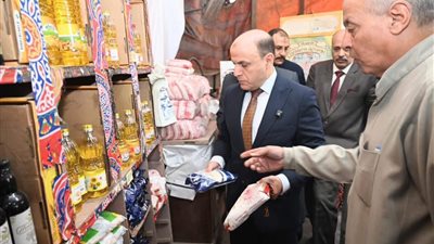محافظ الغربية يتابع أسواق “اليوم الواحد” بمراكز ومدن طنطا والمحلة وسمنود وزفتى