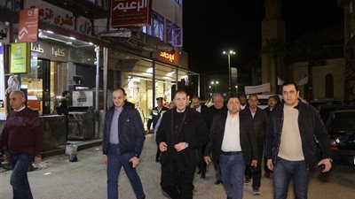 محافظ دمياط يتفقد موقف رأس البر ويشدد على انتظام حركة النقل