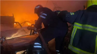 النيابة العامة تنتدب المعمل الجنائي لكشف أسباب حريق ورشة بالحرفيين