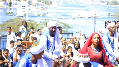 كرنفالات شم النسيم تزين حدائق أسوان.. والمحافظ: بهجة للمواطنين وجذب للسياحة