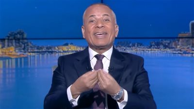 أحمد موسى: مصر تتحمل أعباء اللاجئين.. و«حياة كريمة» موجهة للمصريين فقط