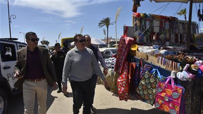 محافظ بورسعيد يشيد بجهود الأجهزة التنفيذية والأمنية خلال احتفالات شم النسيم