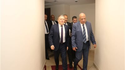 وزير الكهرباء يبحث مع رئيس«روساتوم» الجدول الزمني لمحطة الضبعة