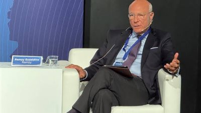 بعد تعيينه مستشاراً سياسياً لرئيس الجمهورية.. من هو السفير رمزي عز الدين رمزي؟
