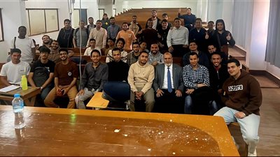 200 جنيه وشاي وعصير.. ماذا فعل دكتور أزهري ليصبح «بروفيسور بقلب أب»؟